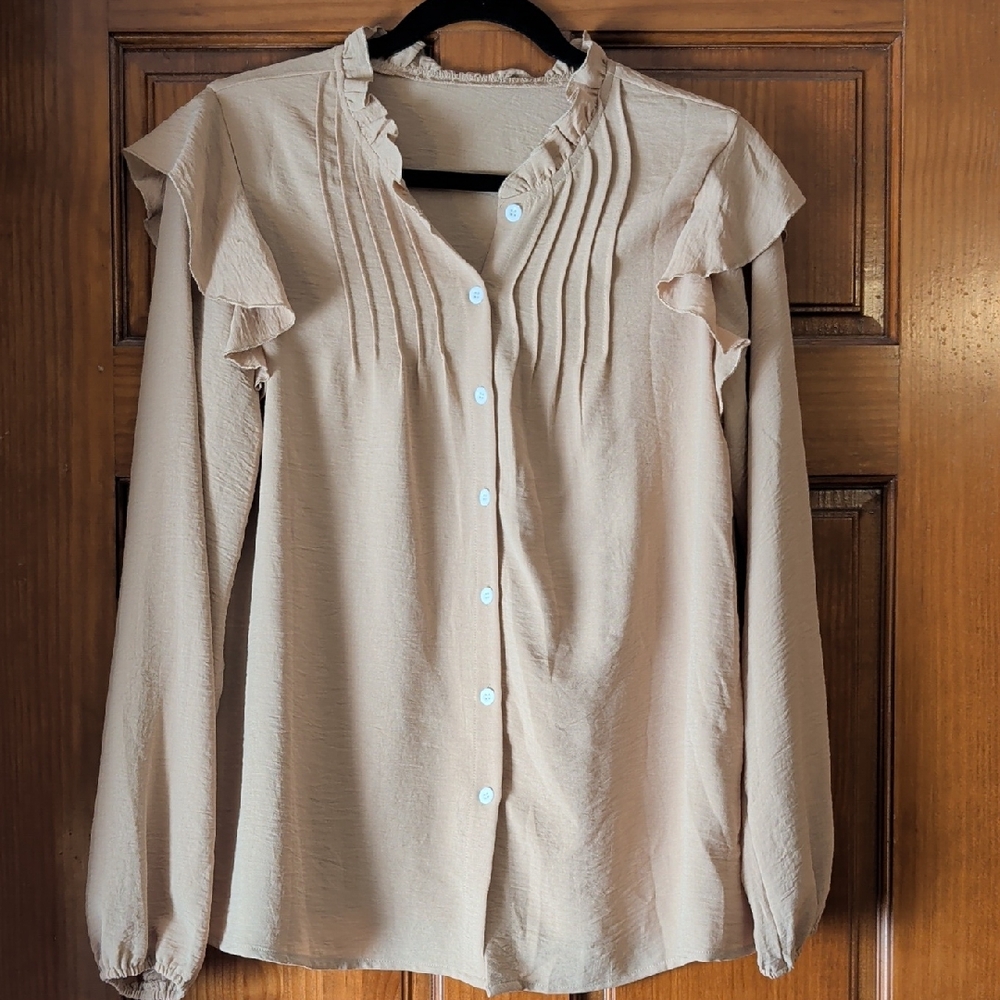 Women's Ruffle Blouse